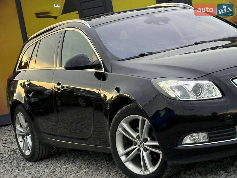 Универсал Opel Insignia 2009 в Стрые
