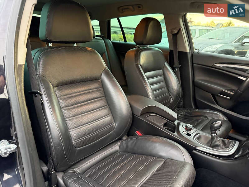 Универсал Opel Insignia 2009 в Стрые