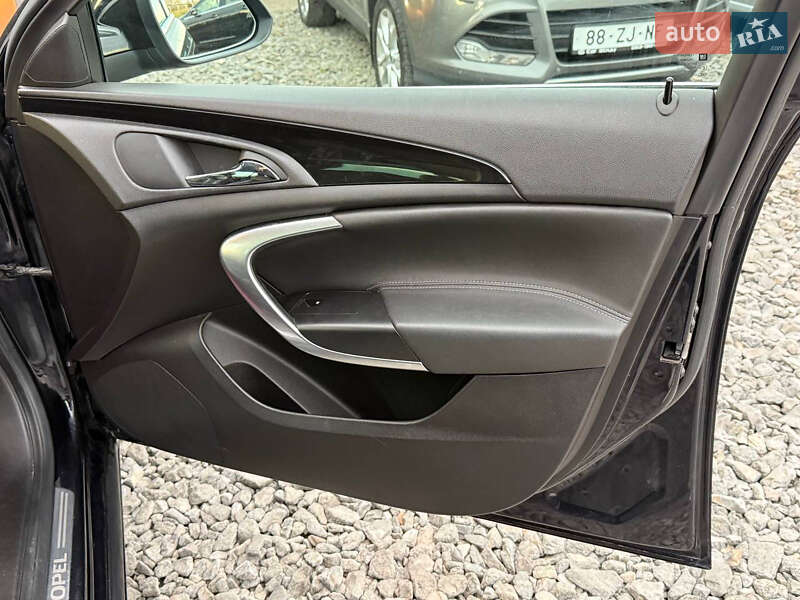 Универсал Opel Insignia 2009 в Стрые