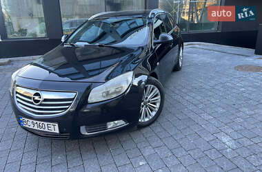 Универсал Opel Insignia 2012 в Львове