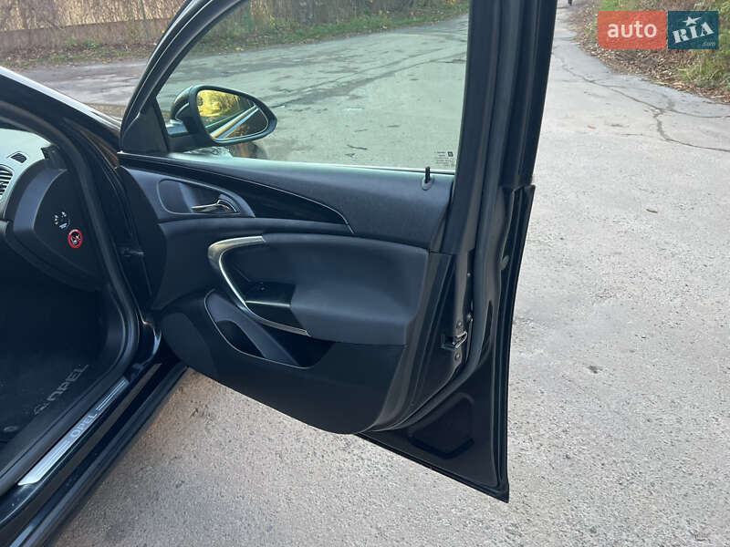 Универсал Opel Insignia 2012 в Львове