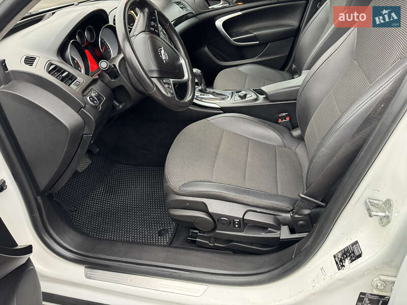 Лифтбек Opel Insignia 2012 в Белой Церкви