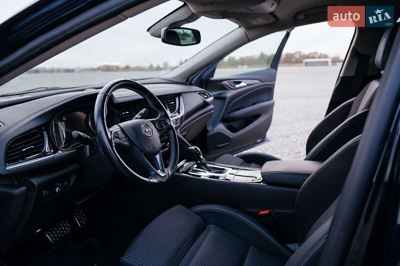 Лифтбек Opel Insignia 2019 в Тернополе