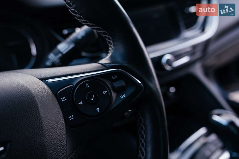 Лифтбек Opel Insignia 2019 в Тернополе