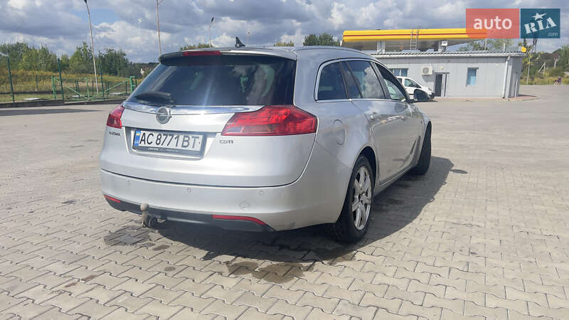 Универсал Opel Insignia 2011 в Луцке