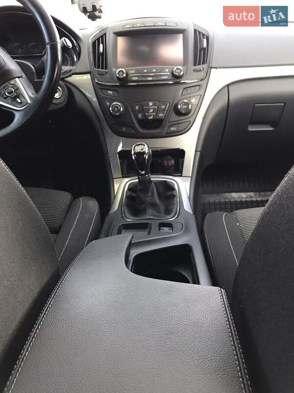Универсал Opel Insignia 2016 в Косове фото 6 Универсал Opel Insignia 2016 в Косове