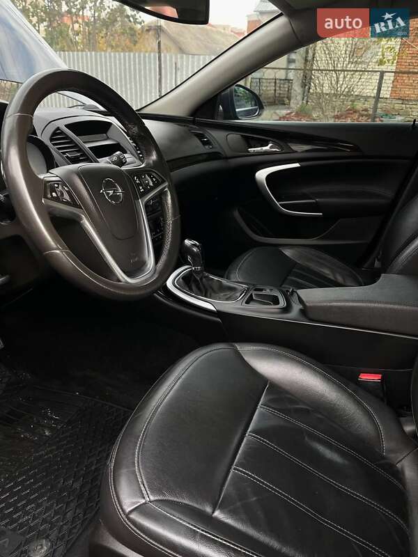 Универсал Opel Insignia 2009 в Тернополе