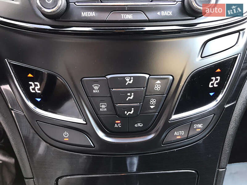 Универсал Opel Insignia 2015 в Житомире