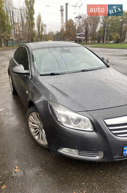 Седан Opel Insignia 2010 в Херсоні
