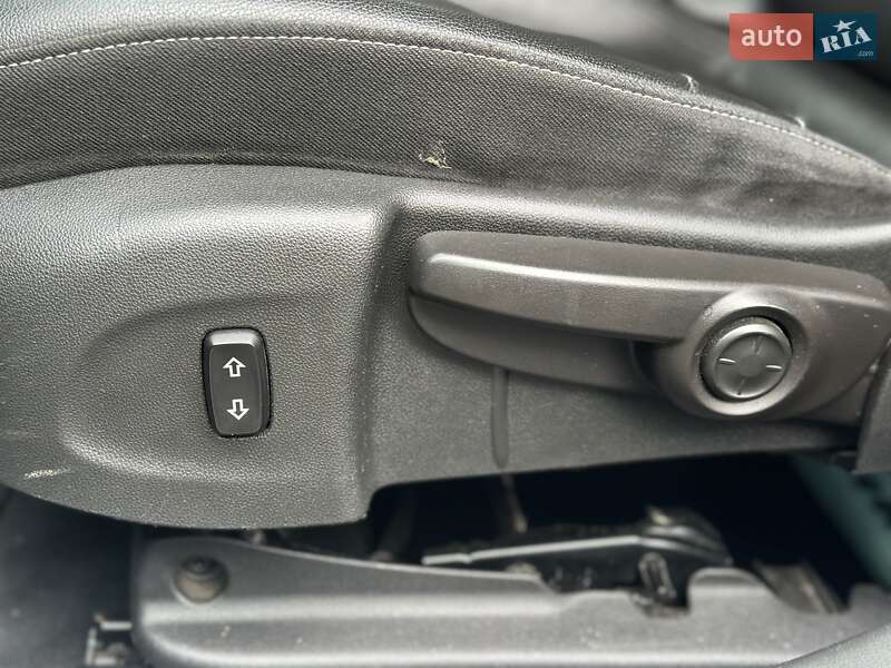 Универсал Opel Insignia 2018 в Киеве