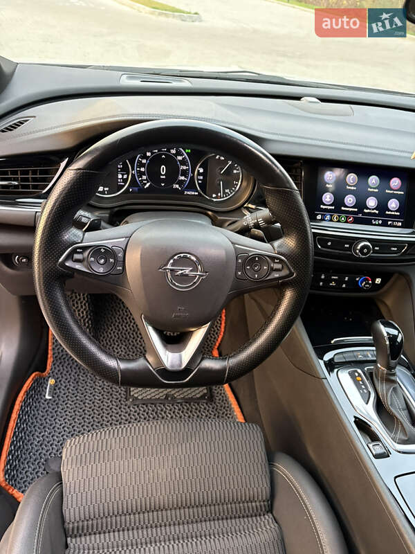 Универсал Opel Insignia 2018 в Бережанах
