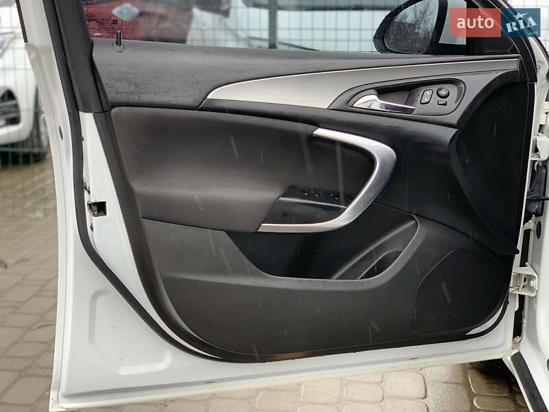 Універсал Opel Insignia 2014 в Бердичеві