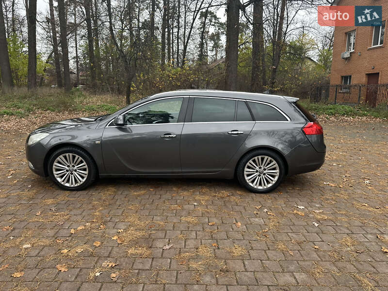 Универсал Opel Insignia 2011 в Ирпене