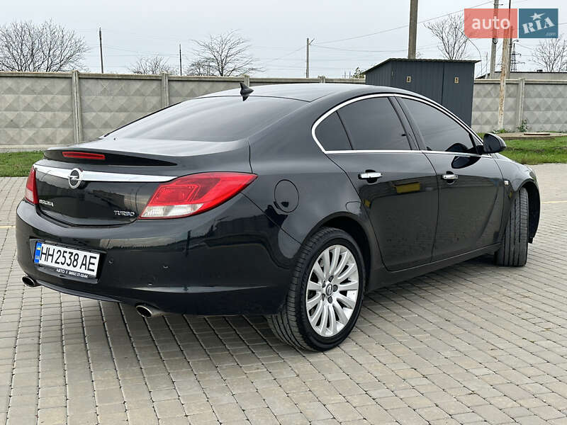 Седан Opel Insignia 2011 в Одессе
