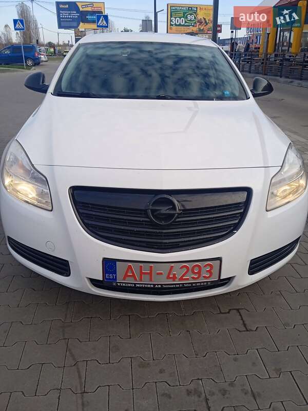 Opel Insignia 2011