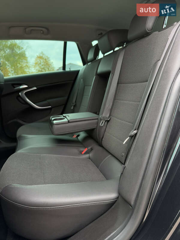 Универсал Opel Insignia 2010 в Ивано-Франковске фото 24 Универсал Opel Insignia 2010 в Ивано-Франковске