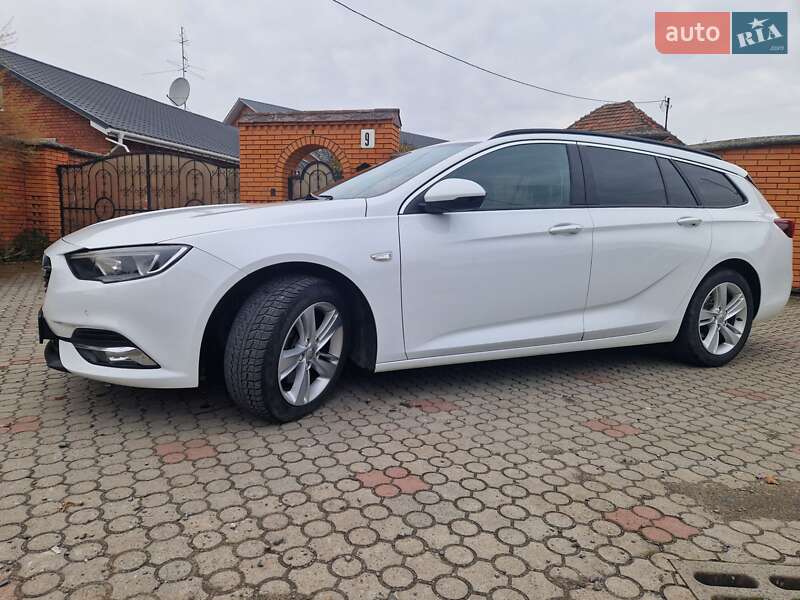 Универсал Opel Insignia 2018 в Ужгороде