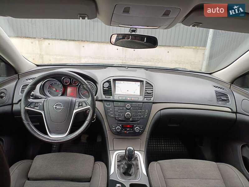 Універсал Opel Insignia 2013 в Львові