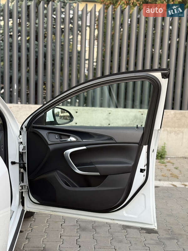 Универсал Opel Insignia 2016 в Луцке фото 24 Универсал Opel Insignia 2016 в Луцке