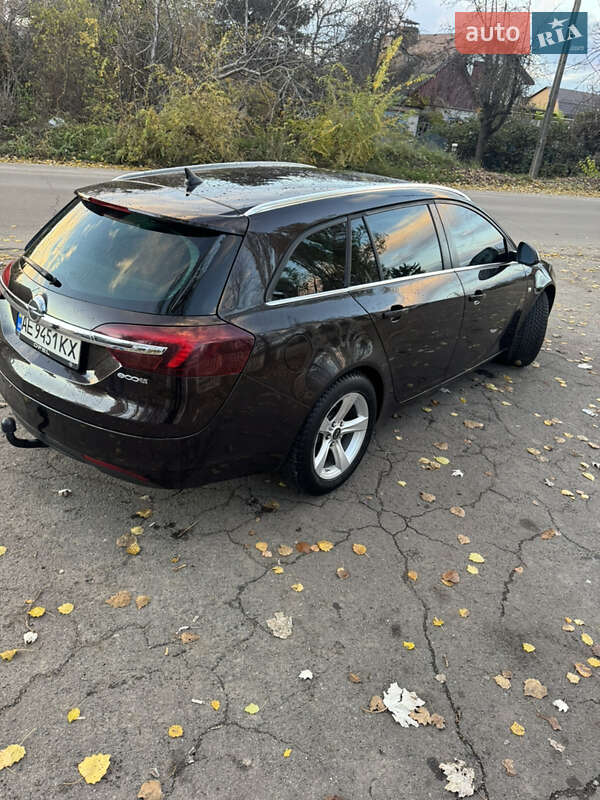 Универсал Opel Insignia 2014 в Кривом Роге