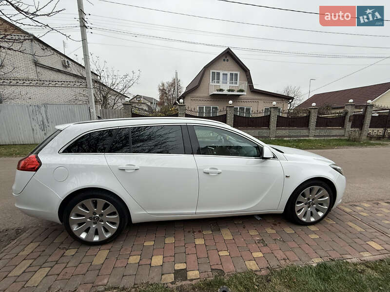 Універсал Opel Insignia 2010 в Борисполі