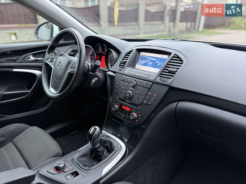 Універсал Opel Insignia 2010 в Борисполі