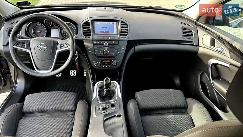 Універсал Opel Insignia 2009 в Луцьку