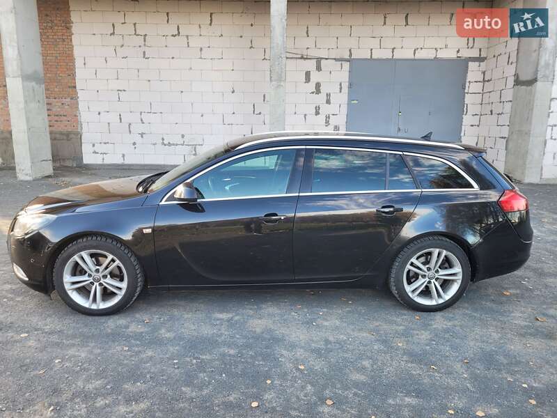 Универсал Opel Insignia 2010 в Хмельницком