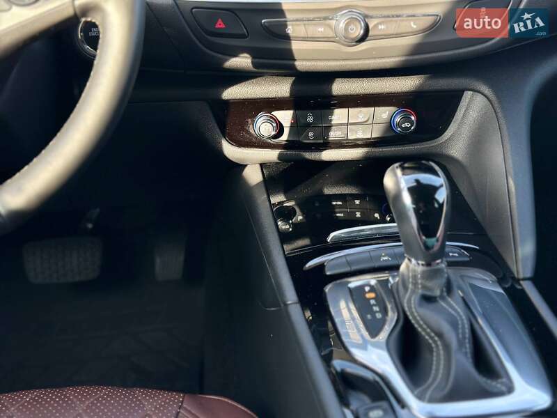 Лифтбек Opel Insignia 2019 в Киеве фото 22 Лифтбек Opel Insignia 2019 в Киеве