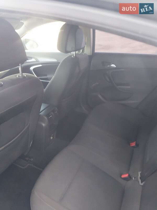 Лифтбек Opel Insignia 2009 в Владимире фото 25 Лифтбек Opel Insignia 2009 в Владимире