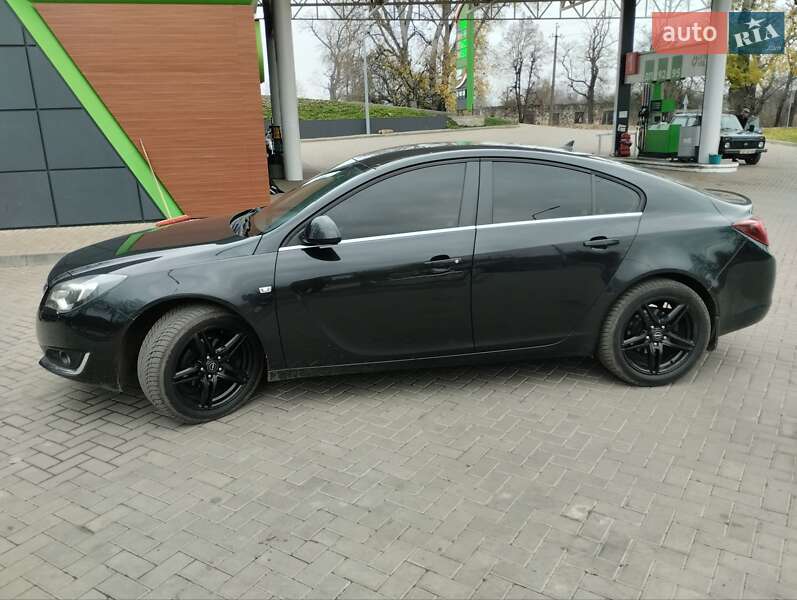 Лифтбек Opel Insignia 2014 в Бершади