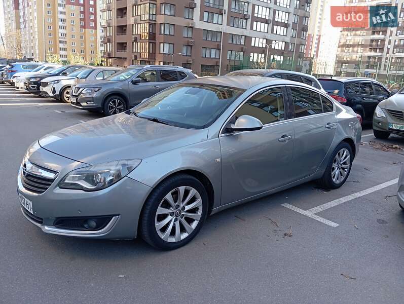 Opel Insignia 2015
