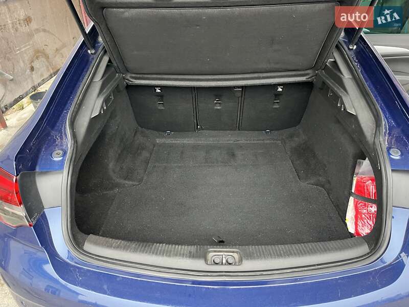 Универсал Opel Insignia 2020 в Золочеве