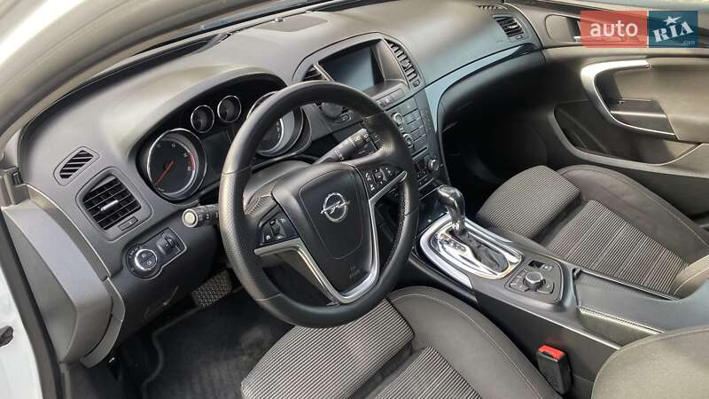 Универсал Opel Insignia 2012 в Киеве