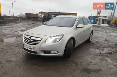 Універсал Opel Insignia 2012 в Івано-Франківську