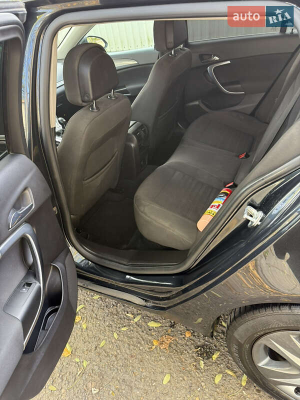 Универсал Opel Insignia 2014 в Черновцах