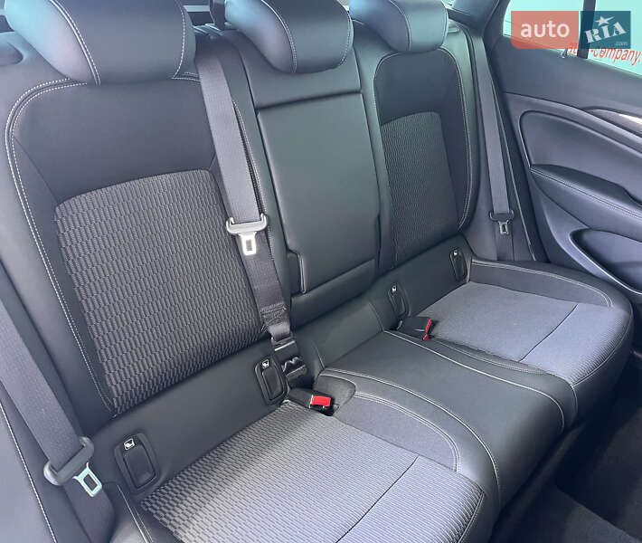 Універсал Opel Insignia 2021 в Львові