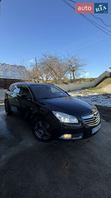 Універсал Opel Insignia 2011 в Коломиї