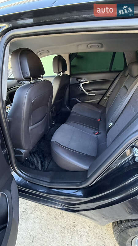 Універсал Opel Insignia 2011 в Коломиї