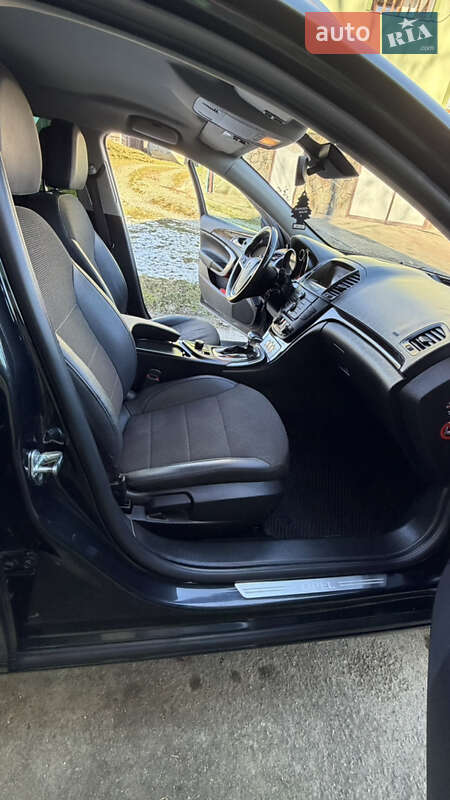 Універсал Opel Insignia 2011 в Коломиї