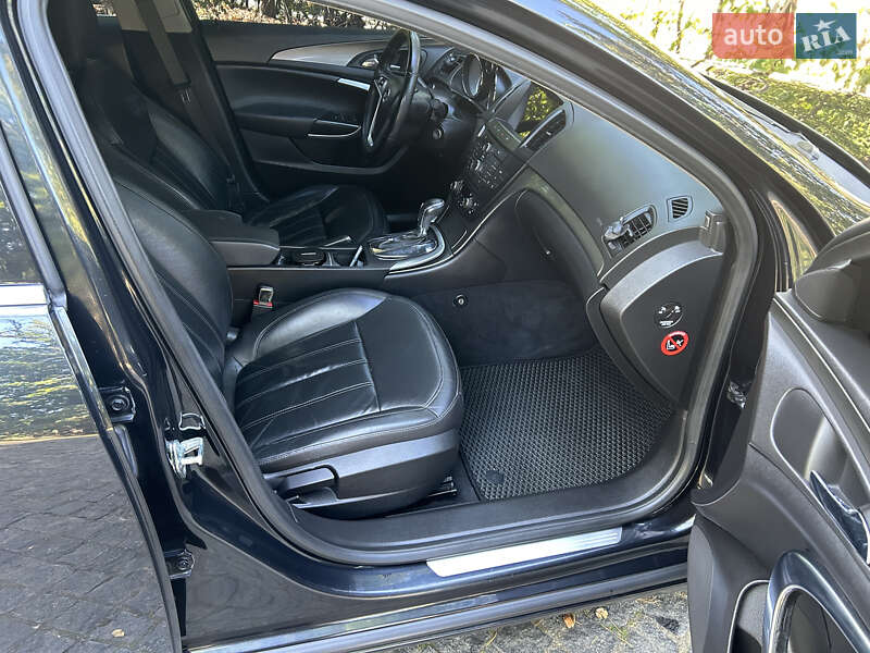 Седан Opel Insignia 2009 в Киеве