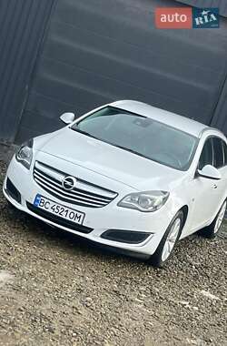 Універсал Opel Insignia 2014 в Трускавці