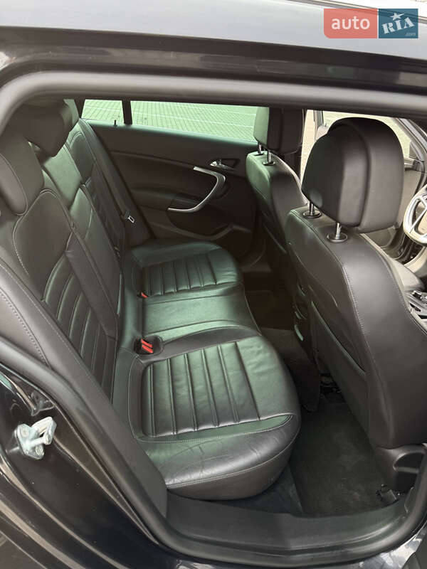 Универсал Opel Insignia 2010 в Коломые