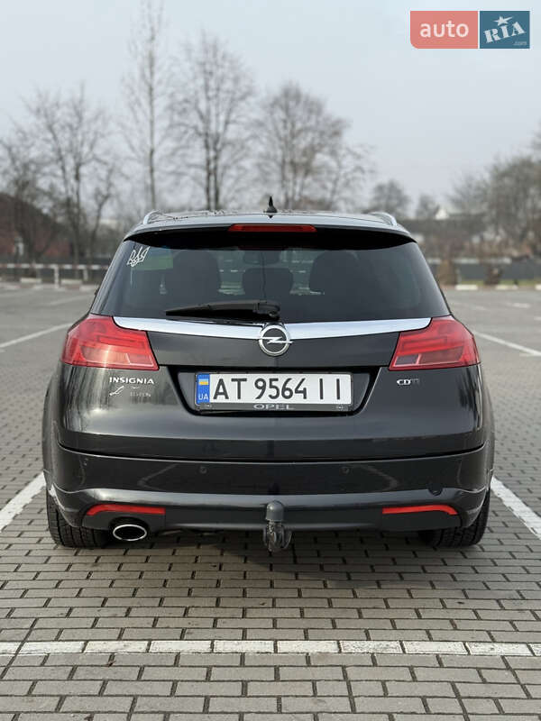 Универсал Opel Insignia 2010 в Коломые