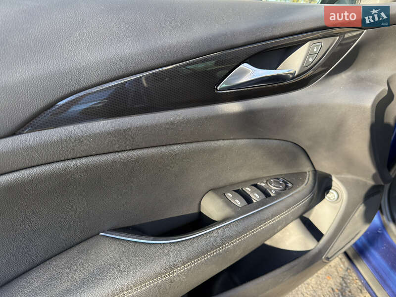 Универсал Opel Insignia 2020 в Хмельницком