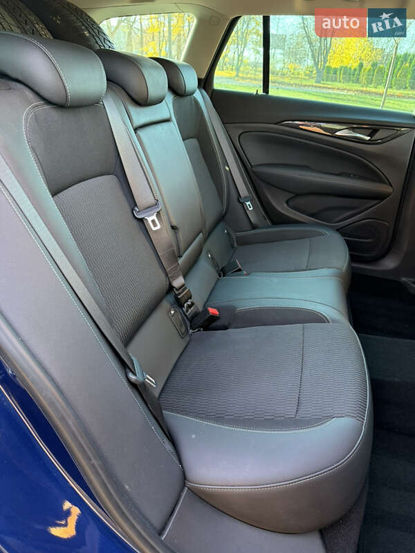 Универсал Opel Insignia 2020 в Хмельницком