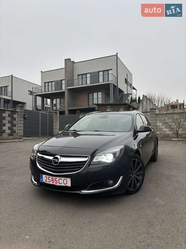 Opel Insignia 2015