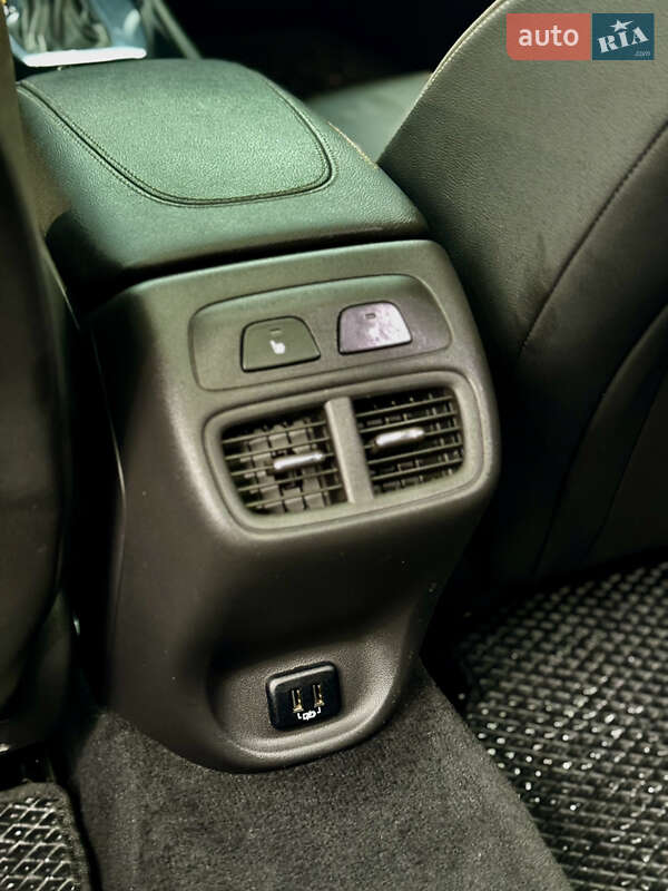 Универсал Opel Insignia 2018 в Ужгороде