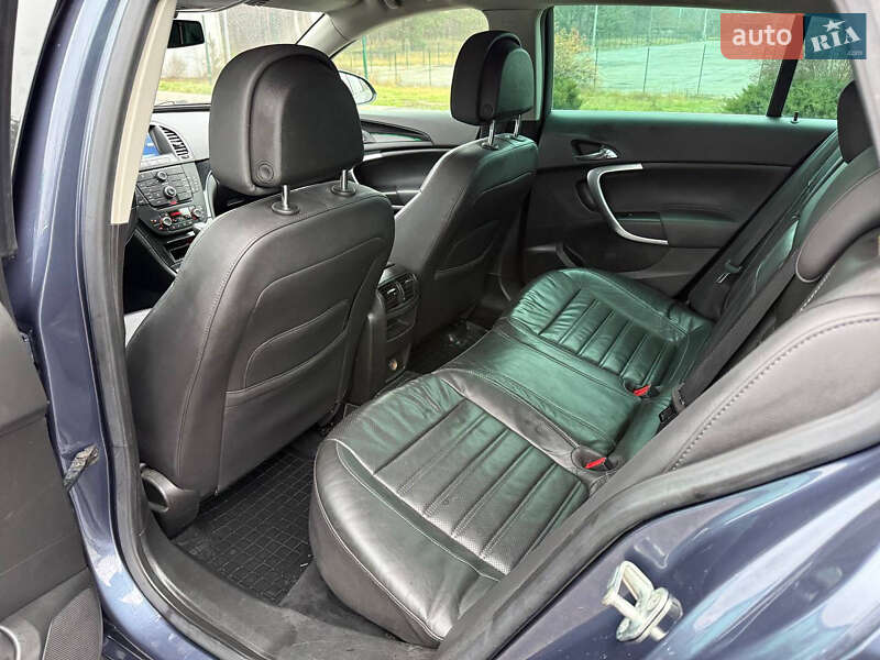 Універсал Opel Insignia 2009 в Києві