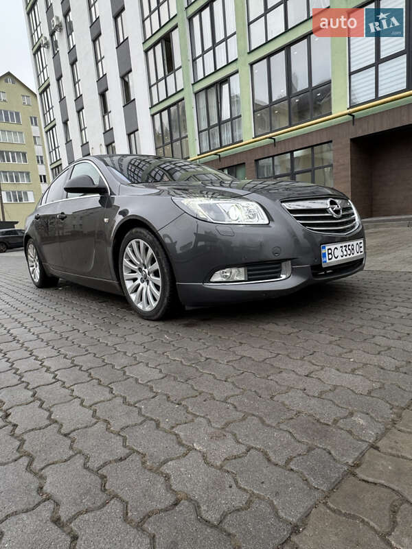 Лифтбек Opel Insignia 2009 в Сокале